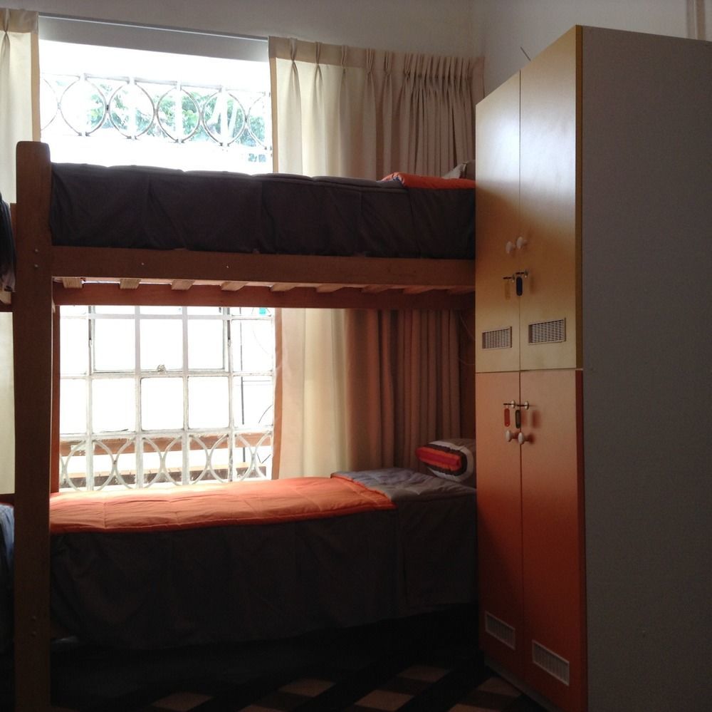 335 Backpackers Hostel Лима Екстериор снимка