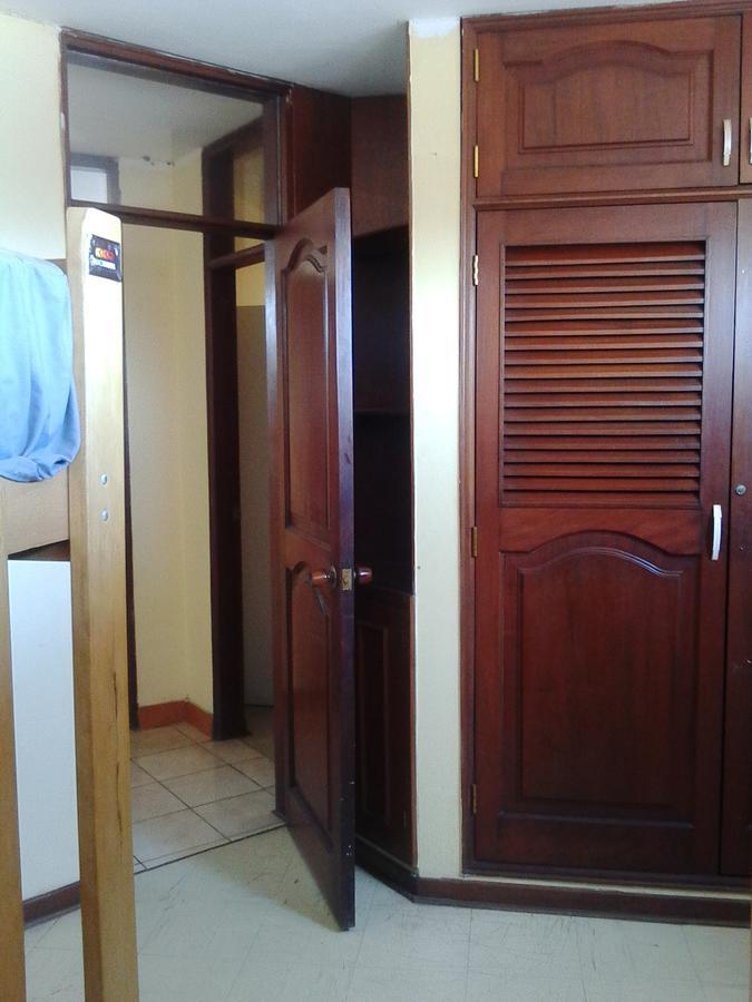 335 Backpackers Hostel Лима Екстериор снимка