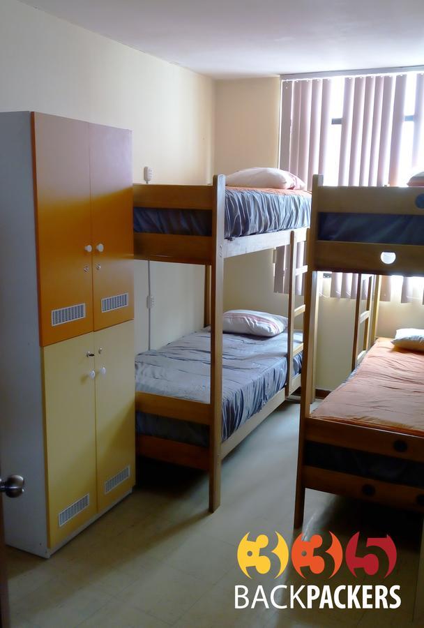 335 Backpackers Hostel Лима Екстериор снимка