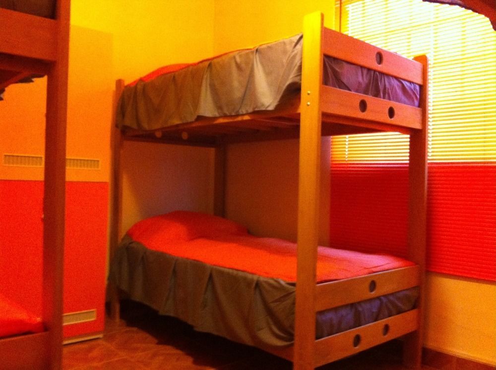 335 Backpackers Hostel Лима Екстериор снимка